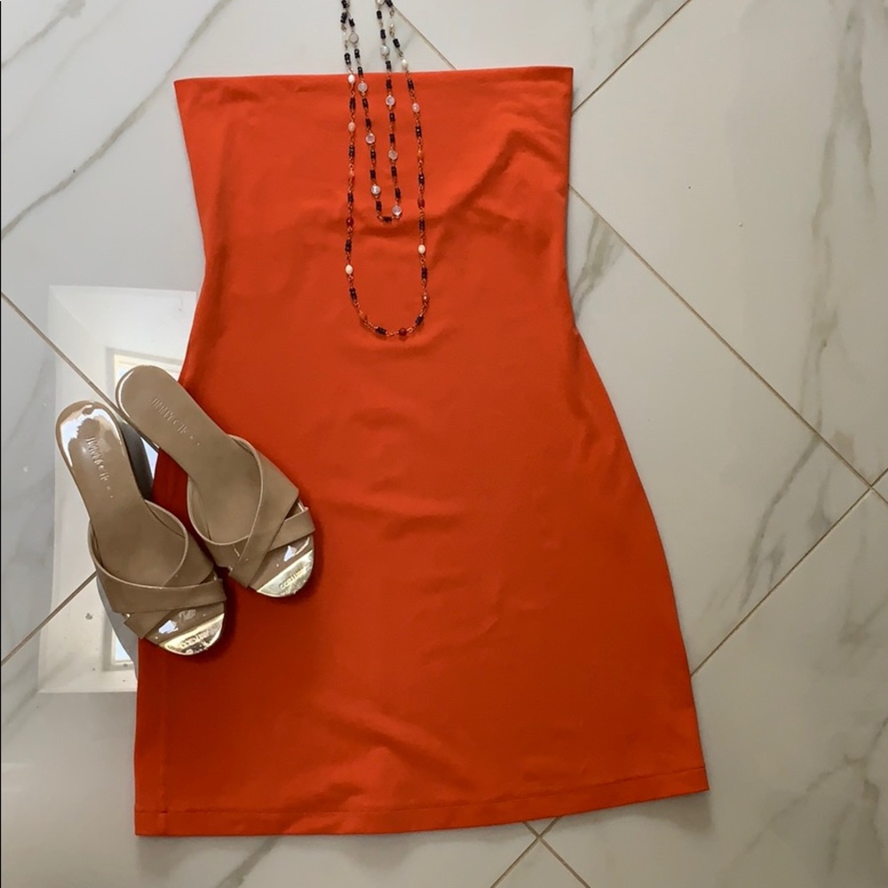 Classic Susana Monaco Strapless Dress